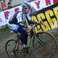 zolder-women-vdbrand.jpg