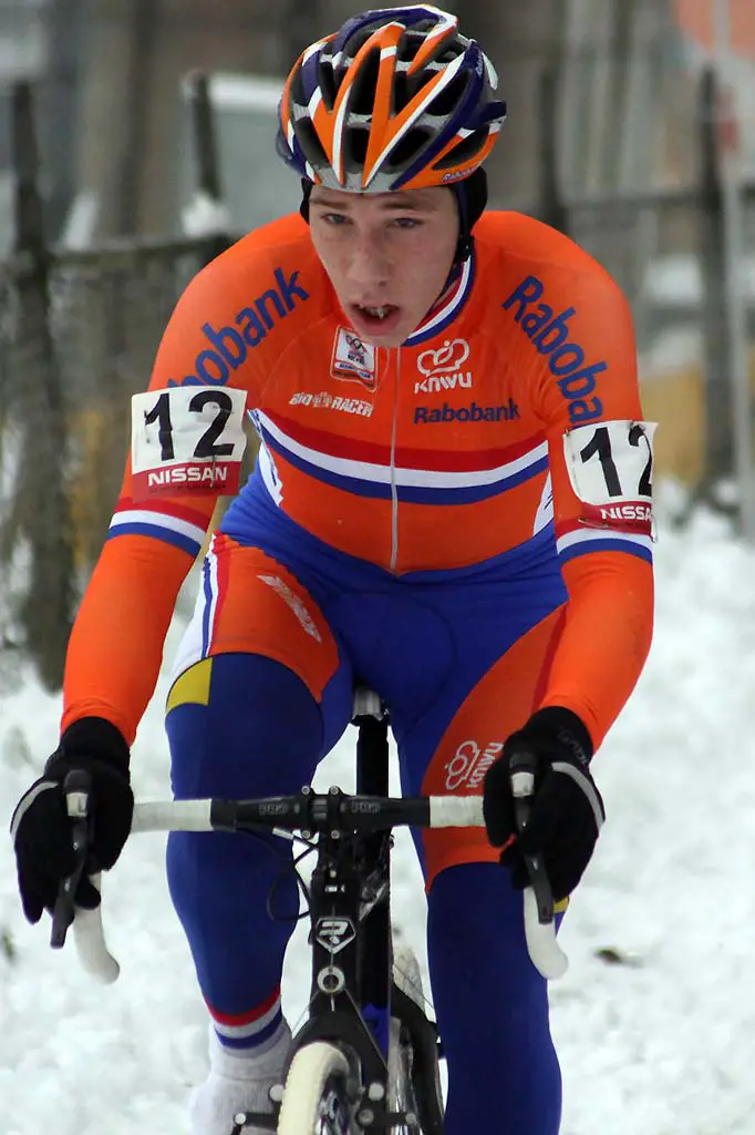 Stan Godrie holds onto third in the Juniors race at Zolder. © Bart Hazen