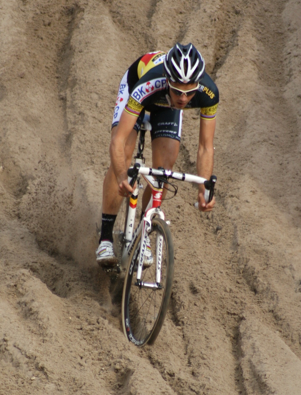 Albert on the sandy descent ©Greeg Germer