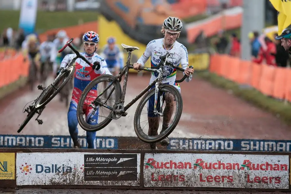 Before the positive test, Lars Boom and Zdenek Stybar battled for the early lead at at the 2009 Roubaix World Cup and were set to race the Tour de France this year. Only Stybar will be at the Tour on Saturday. © Joe Sales