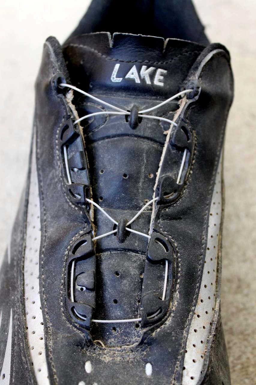 wire shoe laces