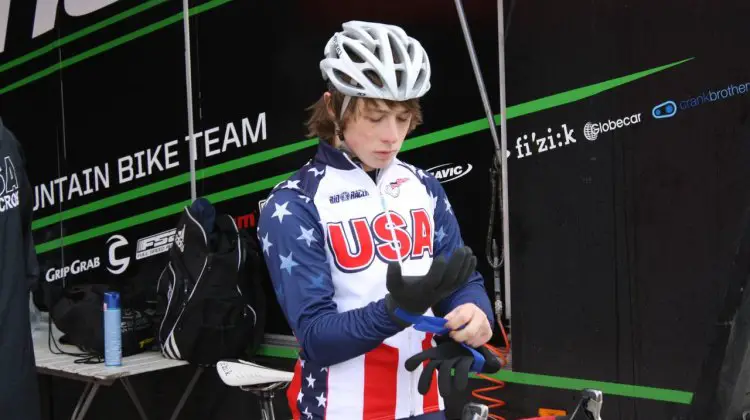 Jeff Bahnson gets ready for the start of the 2010 Tabor Cyclocross World Championships. © Dan Seaton