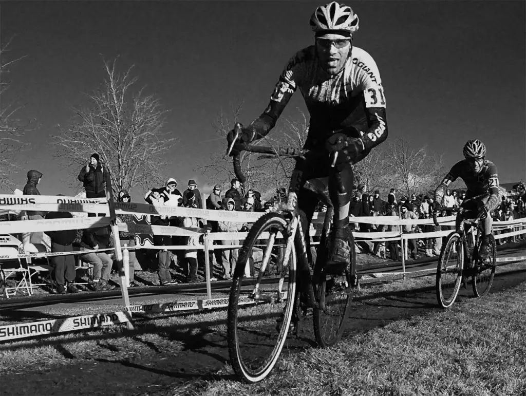 Carl Decker racing close to home- Nationals in Bend © Janet Hill