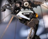 Shimano XTR Shadow Plus rear derailleur gets an on/off switch to prevent chain slap © Cyclocross Magazine Shimano XTR Shadow Plus rear derailleur gets an on/off switch to prevent chain slap © Cyclocross Magazine