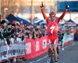 Specialized's Todd Wells takes the win at the 2009 USGP in Portland. © Joe Sales