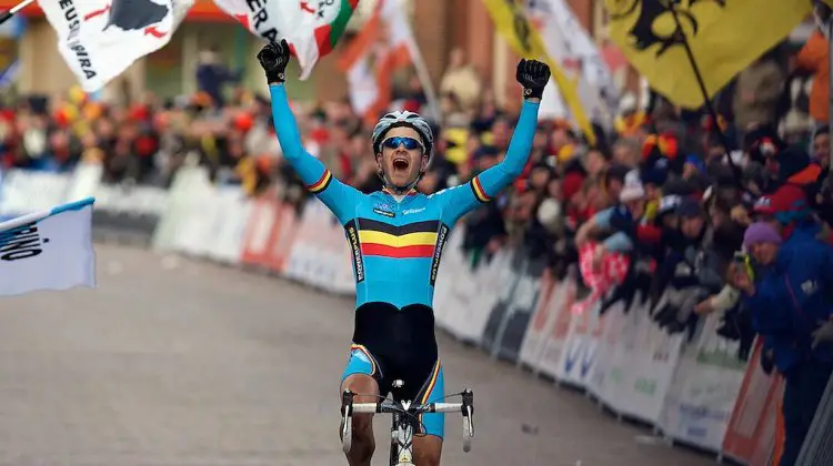 Niels Albert (Belgium) celebrates his victory in the Elite men's race at the 2009 UCI Cyclocross World Championships.