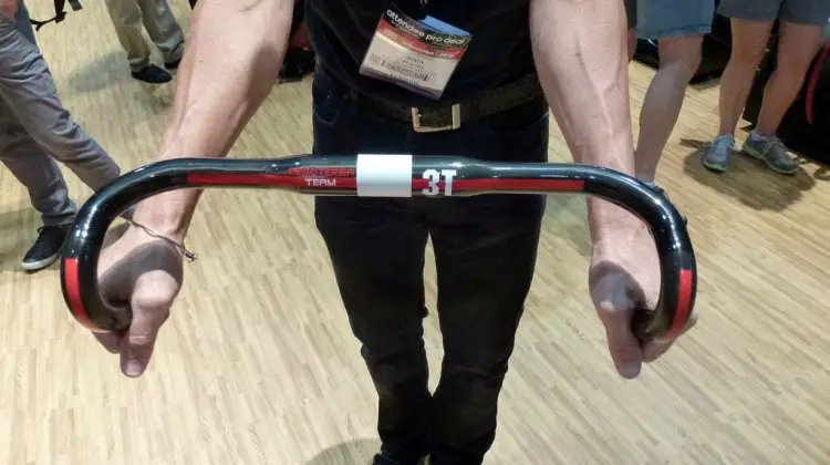 3T shows off their new cyclocross-specific carbon handlebars, the Ergoterra. © Cyclocross Magazine