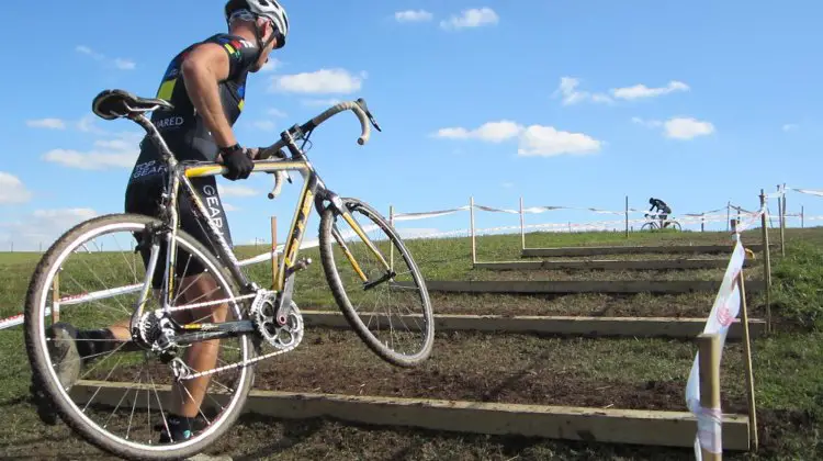 Riders take the run up on a beautiful day of ABRA CX. Keith Hower