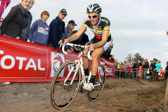 Niels Albert stormed to win the first Superprestige cyclocross race of the season. © Bart Hazen