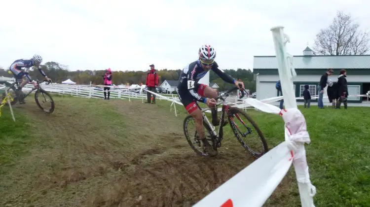 Lindine taking a corner, passing lapped riders as he rode to victory. Cyclocross Magazine