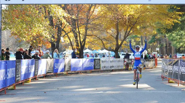 Nash coming in for the win at CSI Day One. Natalia Boltukhova | Pedal Power Photography | 2011