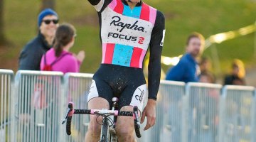 Powers takes the win on the first day of Cincy3 Festival. Jeffrey Jakucyk