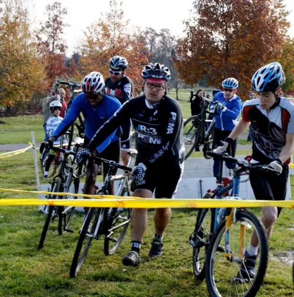 Kenn Fetsurka having a go at the Crossasaurus Awesome 2011 race. photo: courtesy