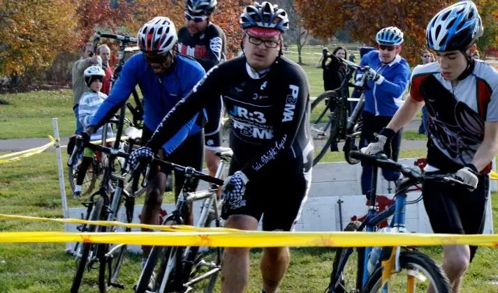 Kenn Fetsurka having a go at the Crossasaurus Awesome 2011 race. photo: courtesy