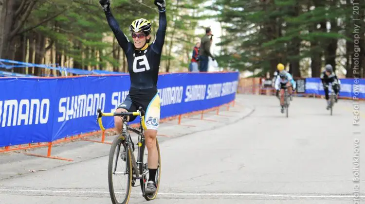 An emphatic win for Andrea Smith. © Natalia Boltukhova | Pedal Power Photography