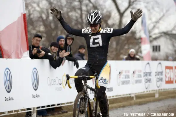 Andrea Smith takes the 2012 Cyclocross National Championship Masters Women 30-34 title. © Cyclocross Magazine