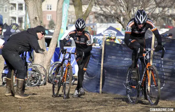 Teammates Brandon Dwight and Pete Webber took one-two in the Masters 40-44. ©Cyclocross Magazine