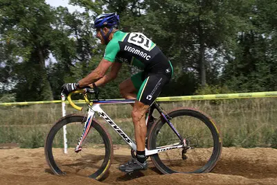 Lee tearing up the sandpit at Valmont.