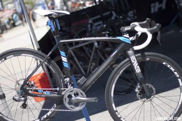 The new 2013 Raleigh RXC Pro Disc cyclocross bike, with Ultegra Di2 and CX75 mechanical disc brakes. Sea Otter 2012. ©Cyclocross Magazine