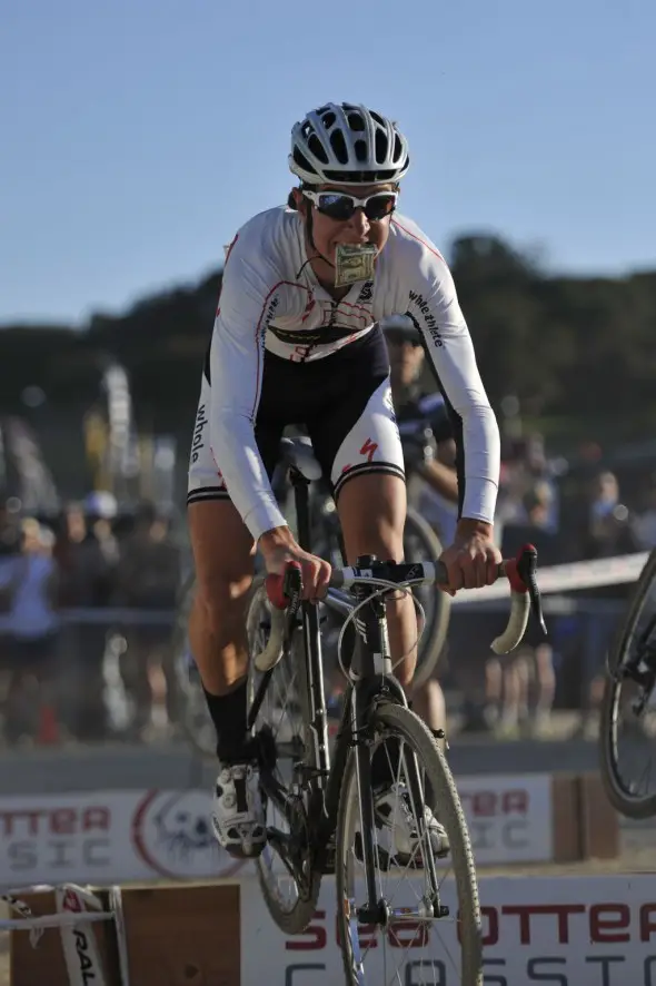 Dollar handups at Sea Otter Classic's inaugural cyclocross race © Sandi Burgar