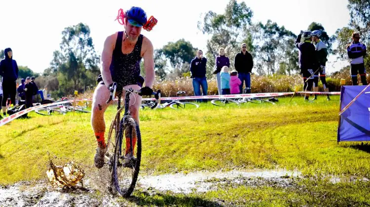 The true spirit of Australian cyclocross. Marissa Farrell