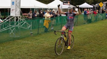 Nicolas Bazin (Bigmat Auber) did the double this weekend at the Ellison Park UCI cyclocross races in Rochester, NY. © Brian Boucheron