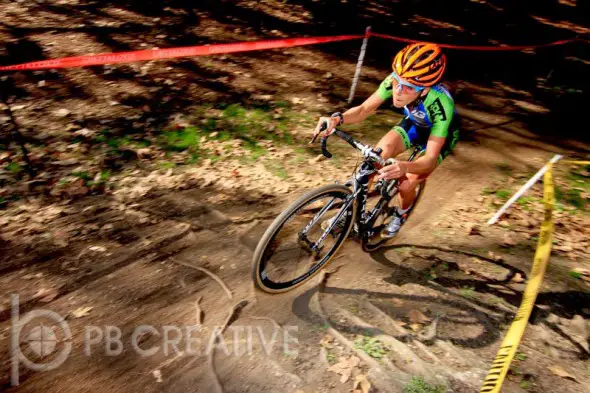 Carolin Schiff (SDG/Felt/IRT/SPY) clinched the SoCalCross elite Women’s A title for 2012-13 with her ninth straight Prestige Series victory. The German now has to return home due to visa restrictions. © Phil Beckman/PB Creative 