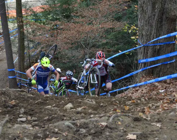 The front of the elite men's field, led by Lindine and Craig. © Molly Hurford