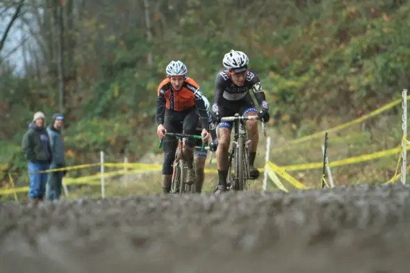 Steve Fisher leads Gian Dalle and Newt McGrath © Janet Hill