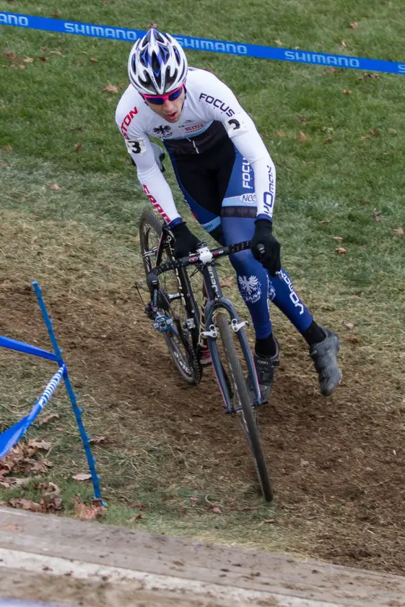 Durrin heading into the barriers at Bay State on Day 2, where he snagged third place. © Todd Prekaski