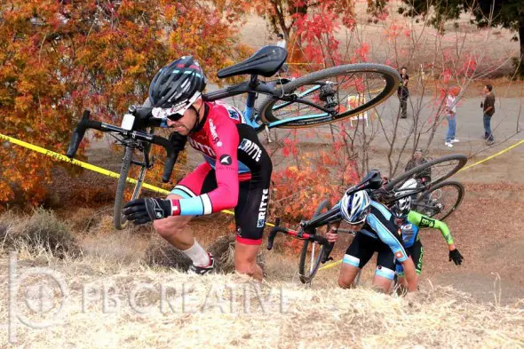 Hitting the sand runup at SoCal/Nevada CX. © Phil Beckman/PB Creative