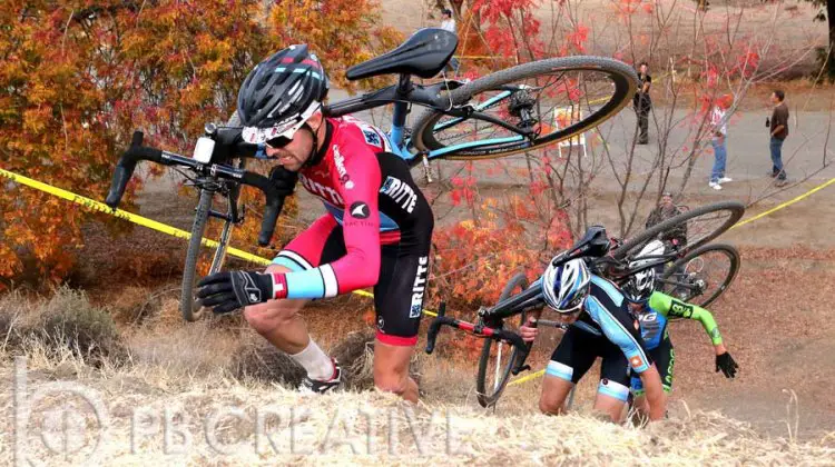 Hitting the sand runup at SoCal/Nevada CX. © Phil Beckman/PB Creative