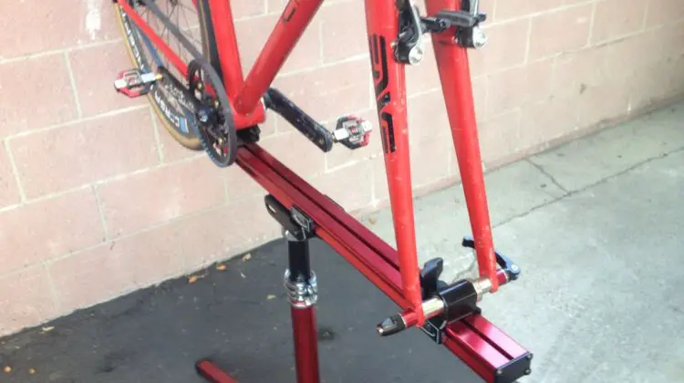 Compact design but plenty of strength with the Feedback Sprint stand.