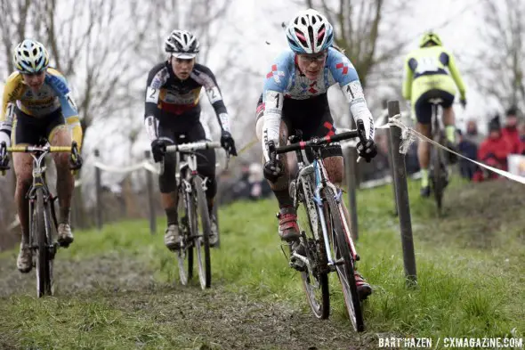 Katie Compton, shown here last week at Vlaamse Druivenveldrit, has been on a long European winning streak © Bart Hazen