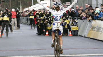 Marianne Vos is returning to cyclocross this weekend. © Bart Hazen