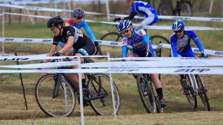 Woodring, Siebenlist, Shulze and Cobb take to the front early in the Women's Elite Race. © Kent Baumgardt