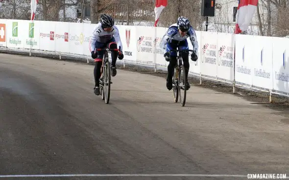 Leone Pizzini (First State Velo Sport) pips Lewis Rollins (Contender Bicycles) for the win in the Masters 65-69 category. © Cyclocross Magazine Leone Pizzini (First State Velo Sport) pips Lewis Rollins (Contender Bicycles) for the win in the Masters 65-69 category. © Cyclocross Magazine