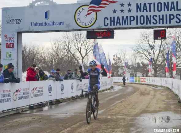 Erica Zaveta of Brevard College cruised to an easy Division 1 Collegiate National Championship. © Cyclocross Magazine