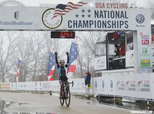 Ellen Noble (Trek Cyclocross Collective) takes a big win in the Junior Women 17-18 group. © Cyclocross Magazine Ellen Noble (Trek Cyclocross Collective) takes a big win in the Junior Women 17-18 group. © Cyclocross Magazine