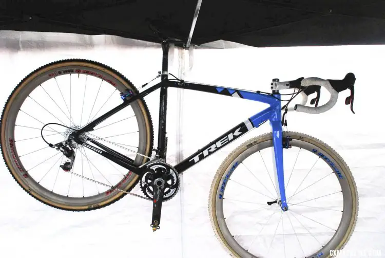 Full view of Katie Compton's National Championship winning custom Trek Ion cyclocross bike.© Cyclocross Magazine Full view of Katie Compton's National Championship winning custom Trek Ion cyclocross bike.© Cyclocross Magazine