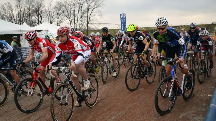 The second heat of the day started fast and furious. © Cyclocross Magazine