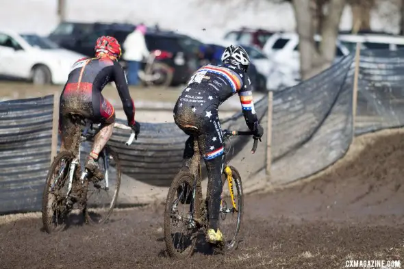 Pete Webber and Marco Pietro of Spain were locked in a battle for the Masters 40-44 title, then suffered broken derailleur hangers. © Cyclocross Magazine