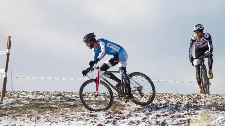 Kevin McConnell leading Thomas Turner © Cyclocross Magazine