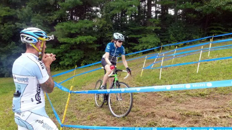 Adam Myerson coaches riders at the Cycle-Smart Cyclocross Camp. © Cyclocross Magazine