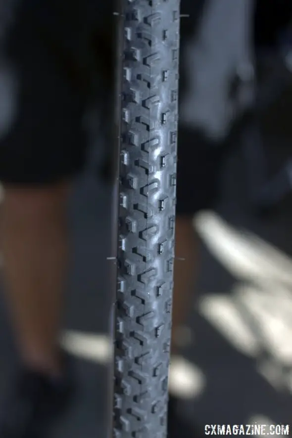 IRC Tire's new Serac CX 32mm tubeless tire. © Cyclocross Magazine