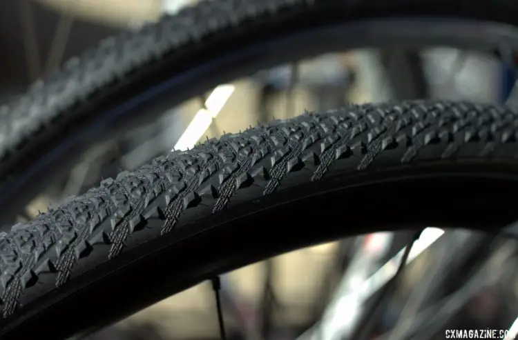 The Hutchinson Mamba and Toro tubular cyclocross tires will be available before the 2013 cyclocross season. © Cyclocross Magazine