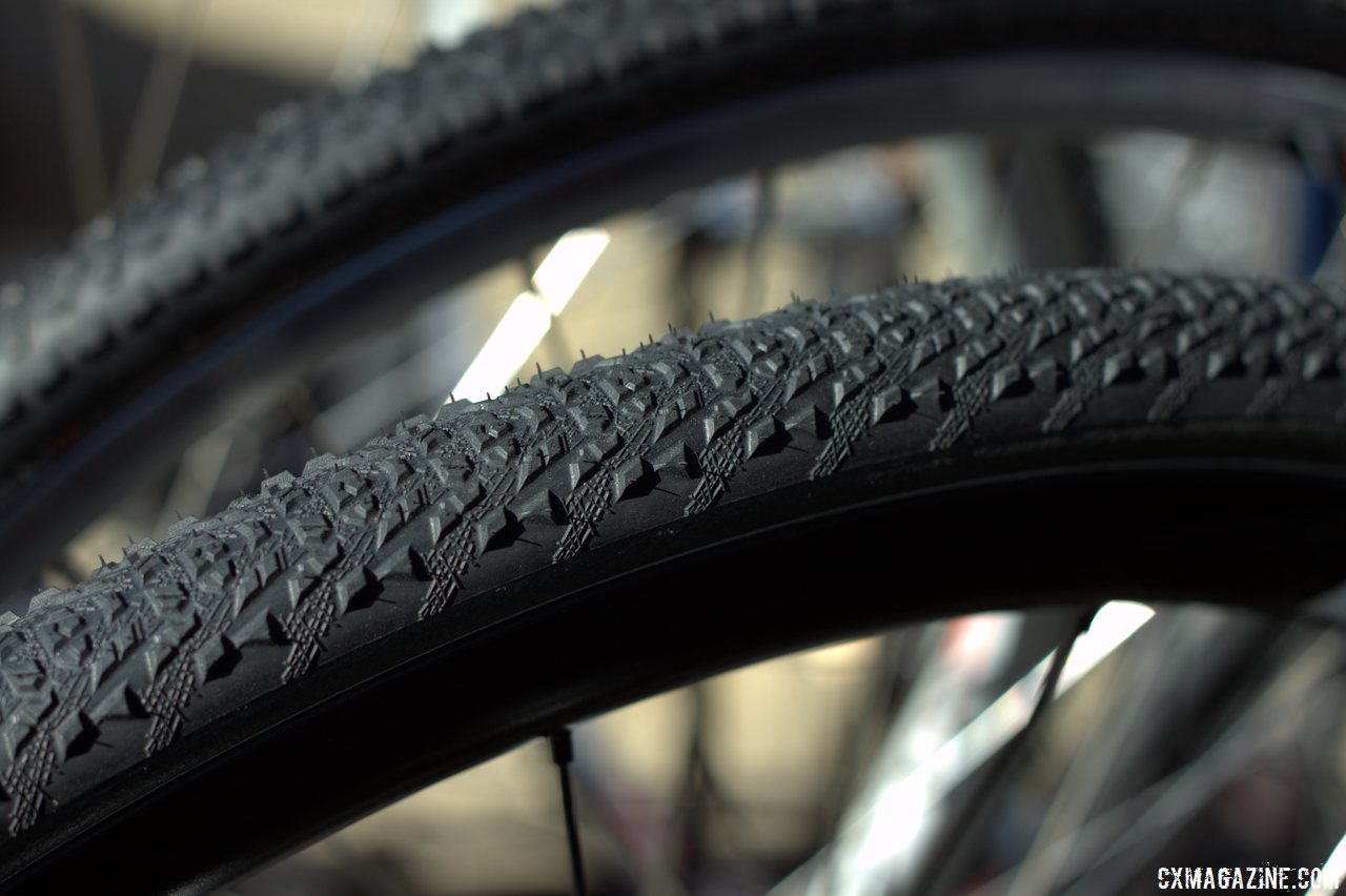 28mm cyclocross tires