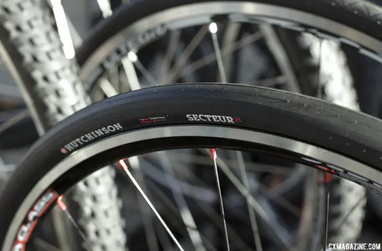 Hutchinson 28mm Secteur 28 Road Tubeless tire may be a great gravel tire. © Cyclocross Magazine
