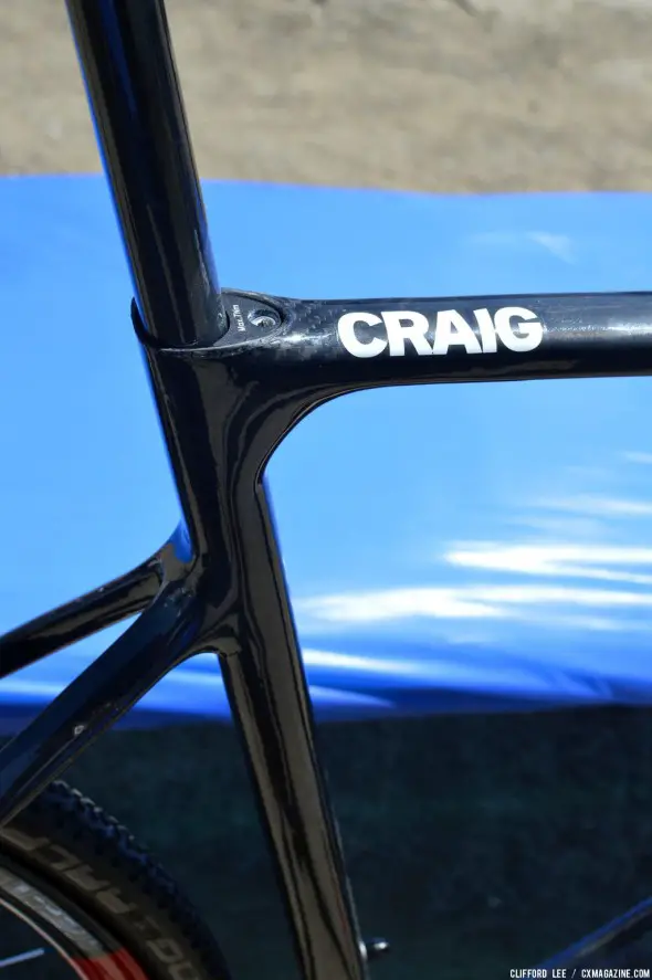 A new feature is the wedge-style for the seatpost on Adam Craig’s prototype Giant TCX Advanced - Sea Otter 2013. © Clifford Lee A new feature is the wedge-style for the seatpost on Adam Craig’s prototype Giant TCX Advanced - Sea Otter 2013. © Clifford Lee