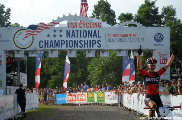 Stephen Ettinger celebrating his win. © Cyclocross Magazine